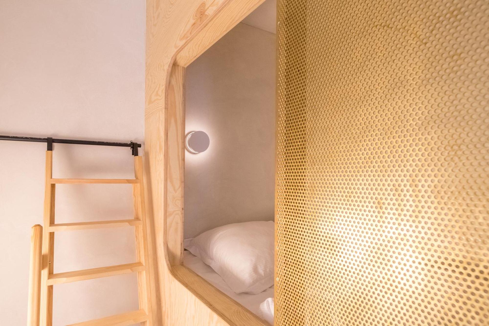 The Hide Aparthotel Γάνδη Εξωτερικό φωτογραφία